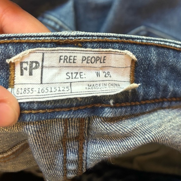 Free People Button Fly Skinny Jeans Womens Size 26 - Picture 3 of 4